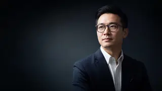 Best AI Creative Thought Leader Avatars Generator: Create Stunning Creative Thought Leader Avatars in Seconds visual example 3